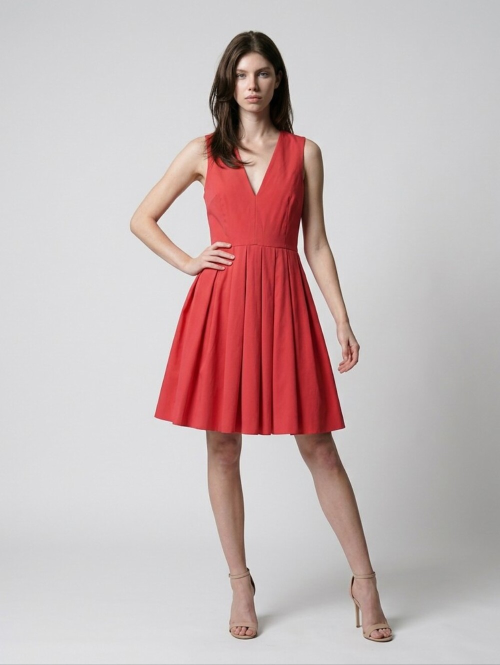 French Connection Coral Dress Size 0 Fit & Flare Pleated Short Sleeveless